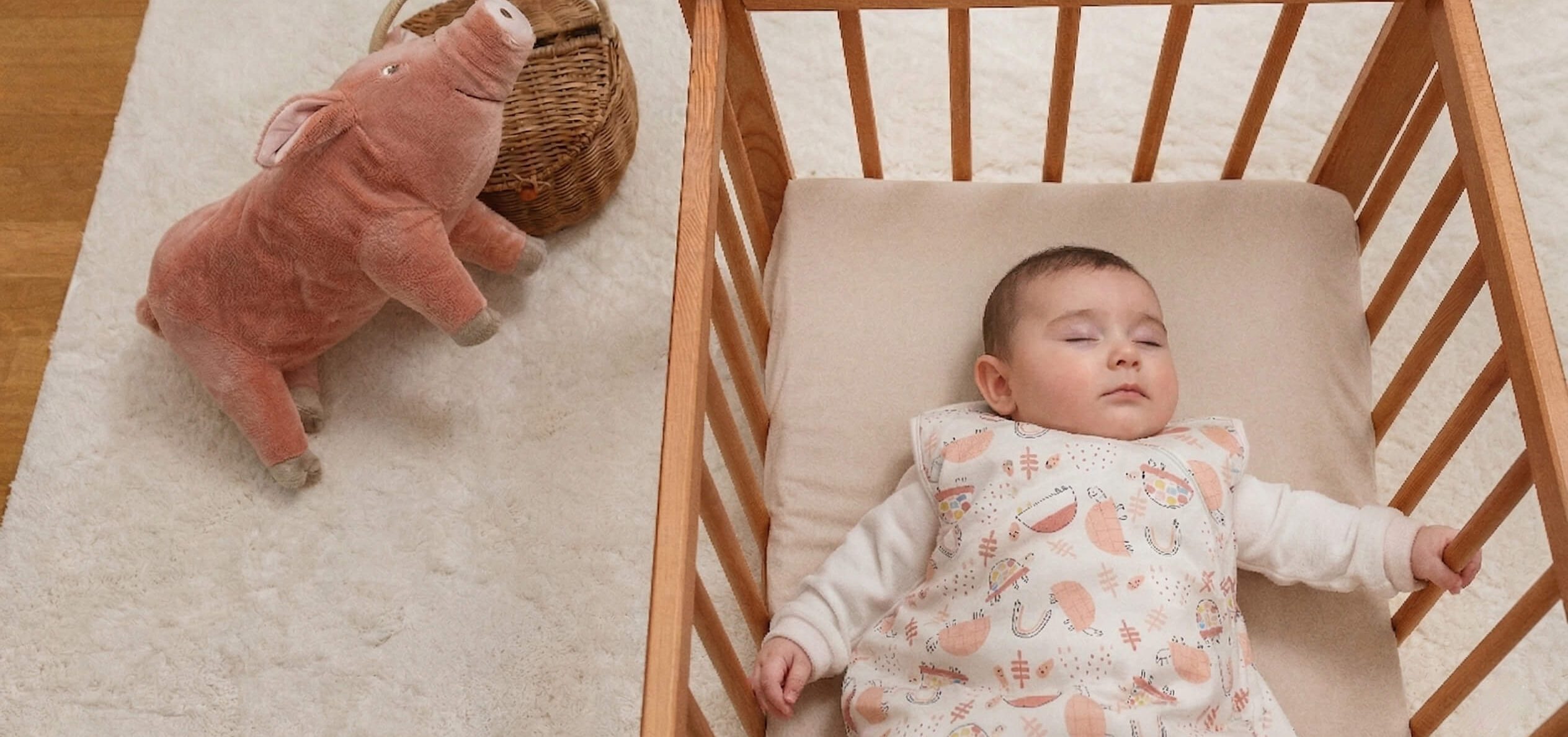 Υπνόσακος ή κουβέρτα: ποια είναι η πιο ασφαλής επιλογή;